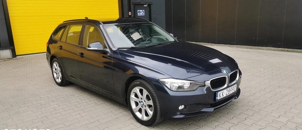 BMW Seria 3 cena 49999 przebieg: 168000, rok produkcji 2015 z Kraków małe 301